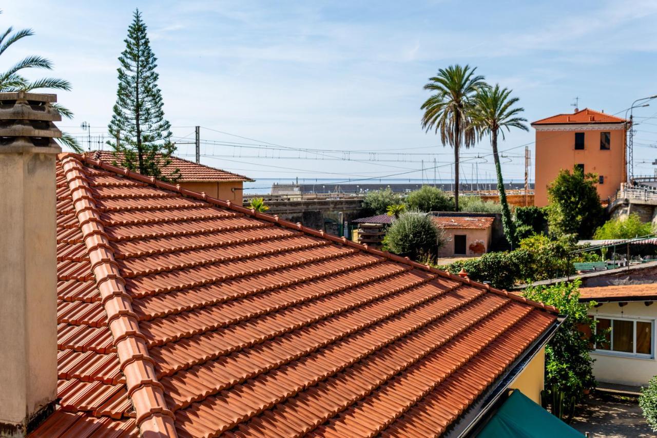 New Fishermans House Seaside, Air Conditioning & Wi-Fi Bordighera Exterior photo